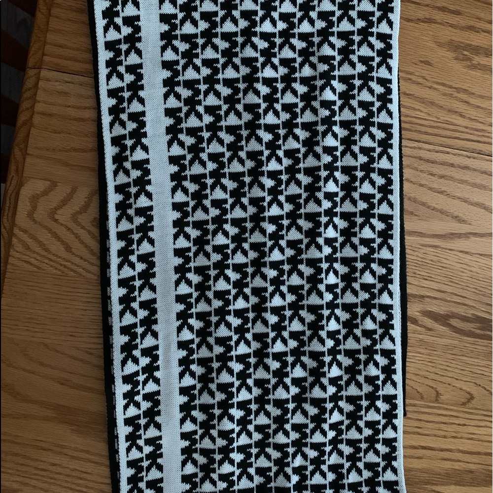 Michael Kors Scarf
